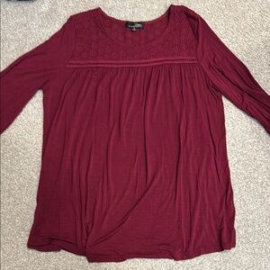 Suzanne Betro Burgandy 3/4 Sleeve Pleated Blouse